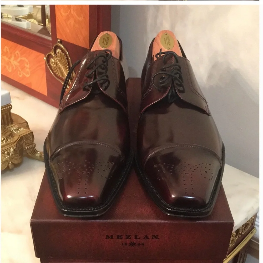 Mezlan Lace Up Leather Brown Oxfords sz.8.5